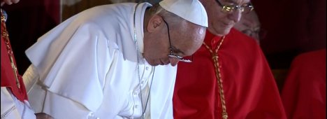 Immagine di Fumata bianca! Eletto Papa Francesco - Jorge Mario Bergoglio (cronaca in diretta) - Scopri di più su Televisione